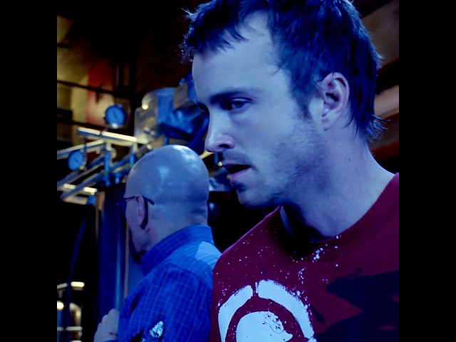 Walter used his expertise to successfully ensure his and Jesse's safety. #shortvideo #movieclips