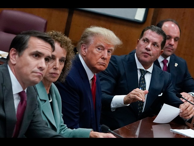 “EXPLOSIVE!” Trump lawyers face CRIMINAL CHARGES in new update