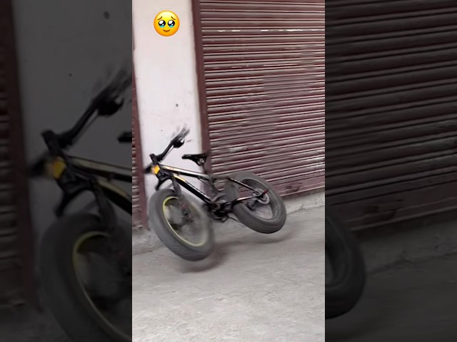 cycle stunt short video new 🥹🥹 #viral #cycle #shorts #stunt #cycleaccident #trending #video