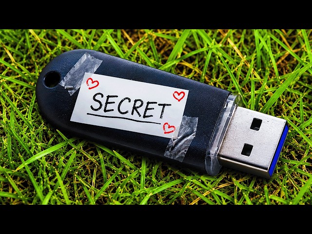 a CRAZY FAN GIRL sent me this Roblox USB..