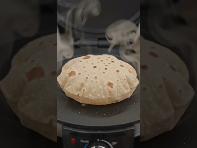 #shorts Viral Roti Maker 😋#viral #food #trending #roti