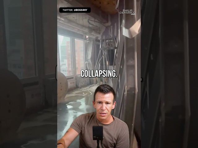 Manhattan evacuation due to a possible collapsing building