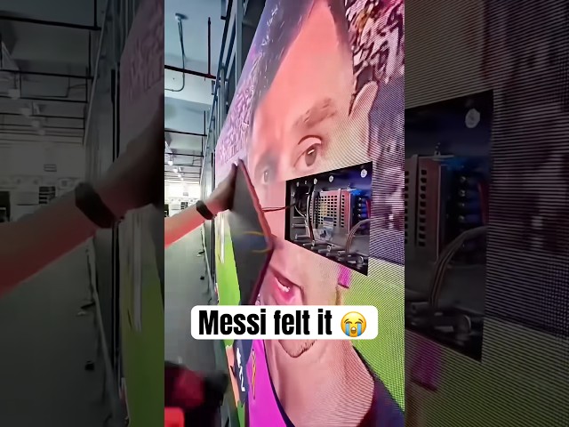 Messi flinched at the end 😅