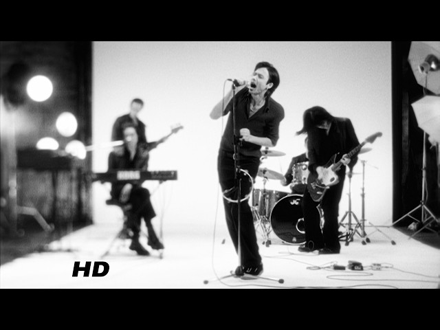 Suede - Beautiful Ones (Official HD Music Video)
