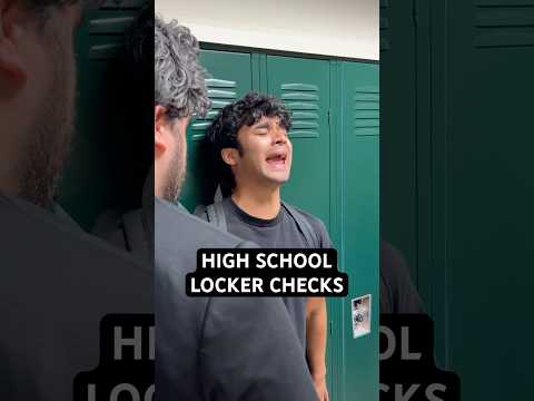 SMH no privacy in this world 😔 #americanhighshorts #highschool #locker #comedy #skit